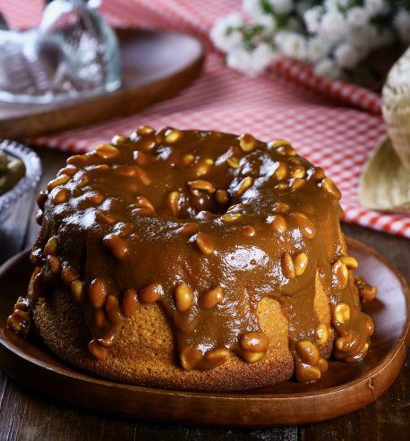 Bolo Paçoquinha com Pé de Moça