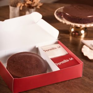 Bolo com Calda Chocolatissimo